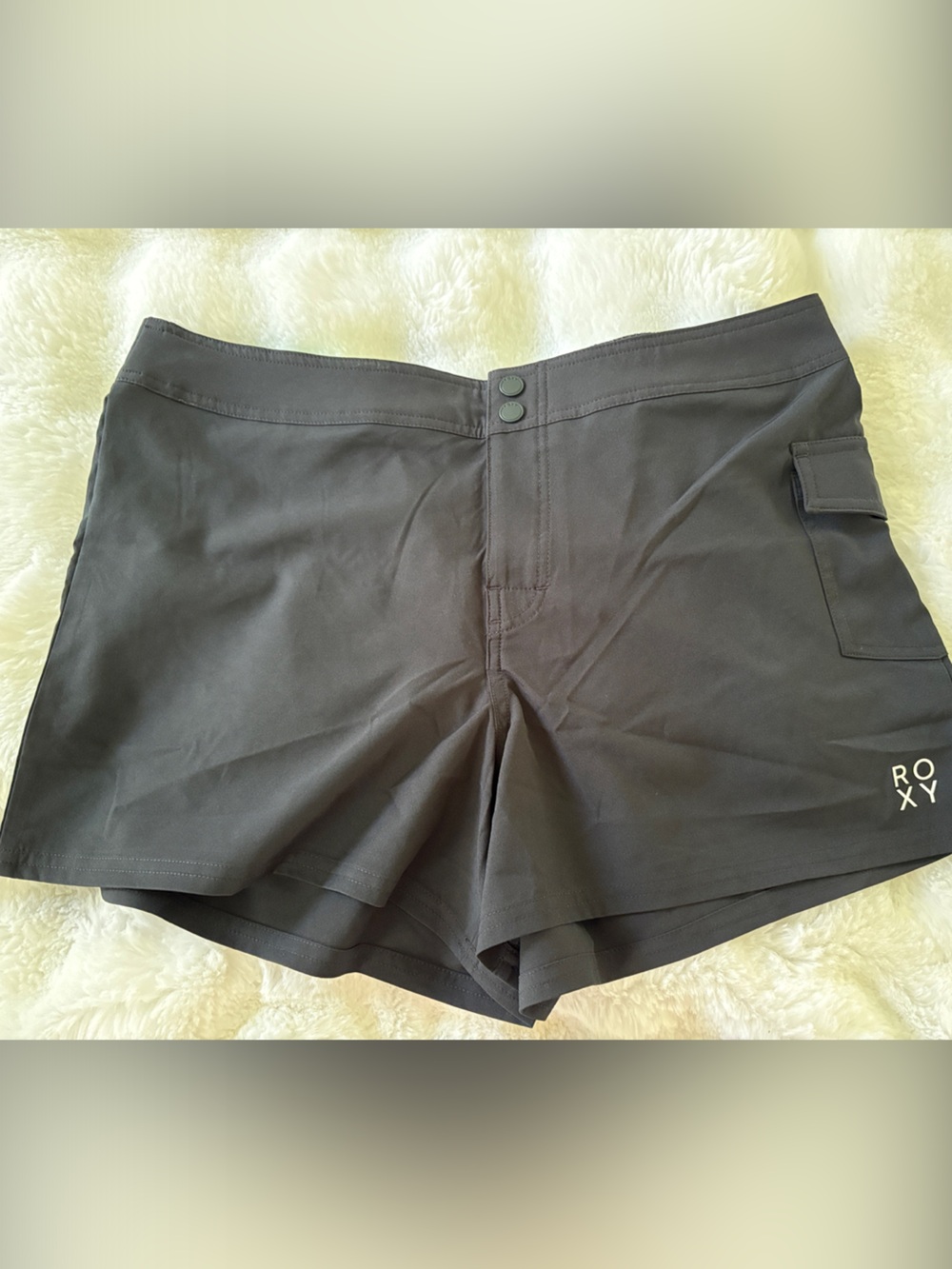Roxy Women's Black Athletic Bermuda Shorts